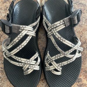 COPY - Like new Chaco Vibram sandals!